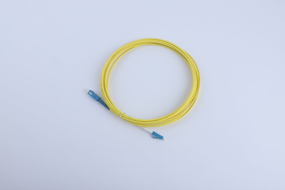 光纤跳线 单模 单芯 SC UPC- LC UPC